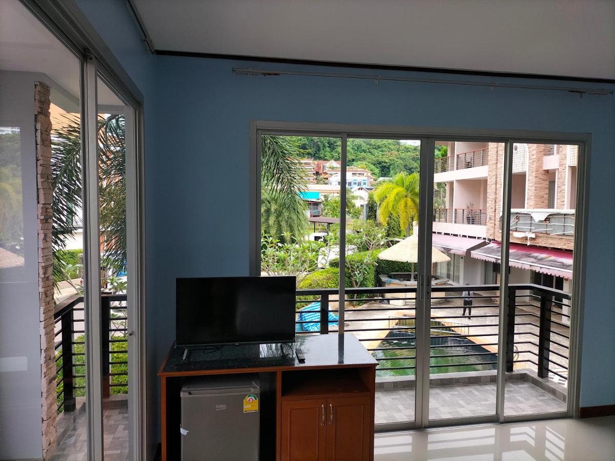 La Piccola Kata Hotel Bagian luar foto
