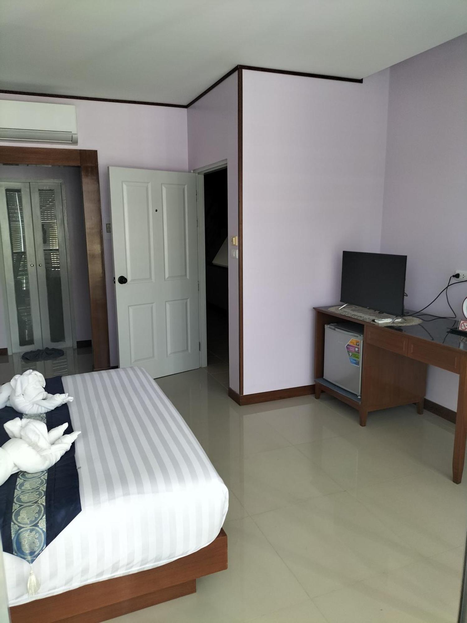 La Piccola Kata Hotel Ruang foto