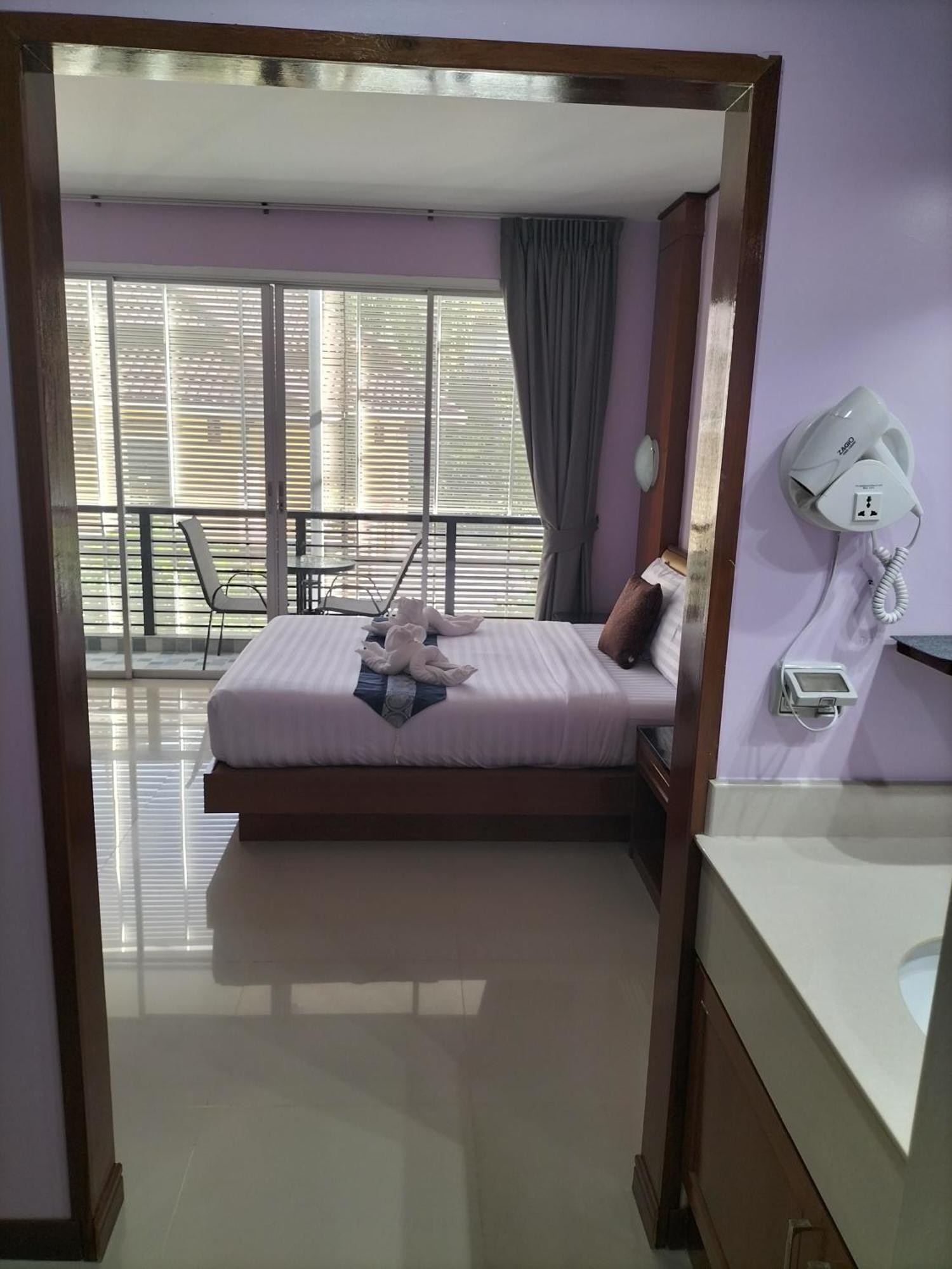 La Piccola Kata Hotel Ruang foto